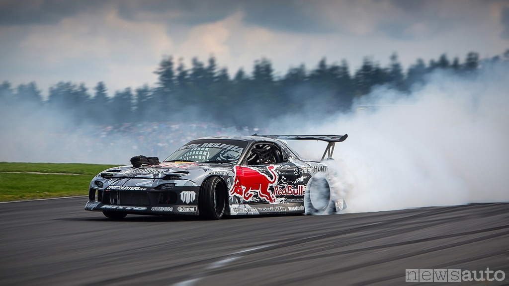 auto storiche da corsa maxda rx7 drift