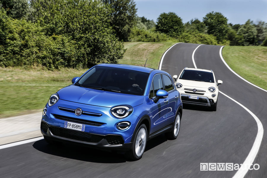 Nuova Fiat_500X 2019, vista frontale Urban e City Cross