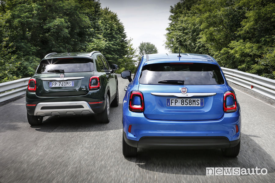 Nuova Fiat_500X 2019, vista posteriore Urban e Cross