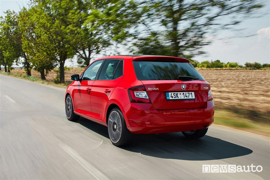 Skoda Fabia 2019 vista posteriore
