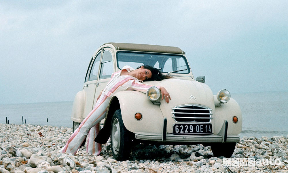 Citroen 2CV 1963, mare