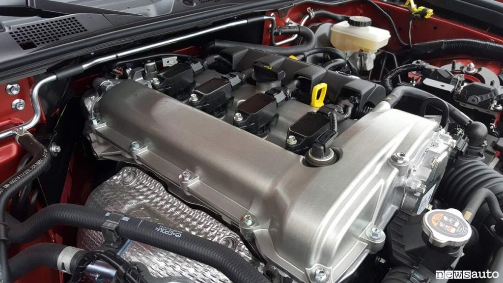 Mazda MX-5 2L lato collettore di scarico