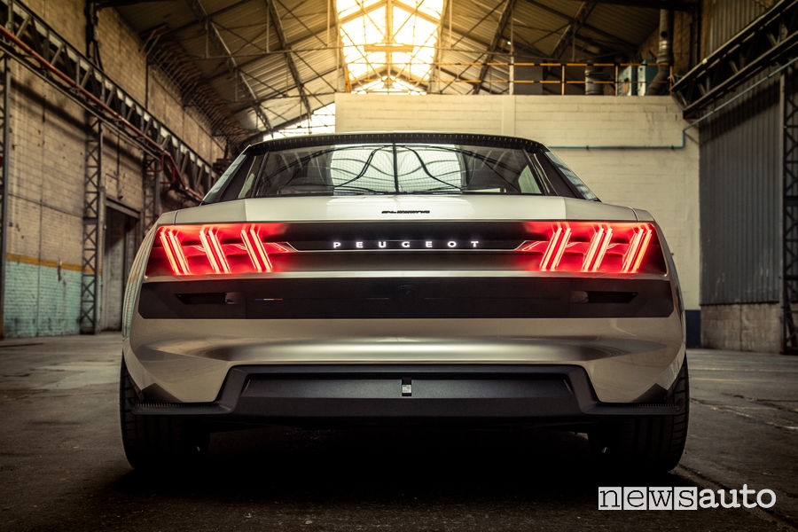 Peugeot e-Legend Concept, posteriore