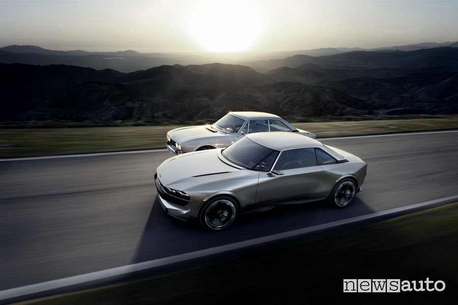 Peugeot e-Legend Concept affianco alla 504 Coupé