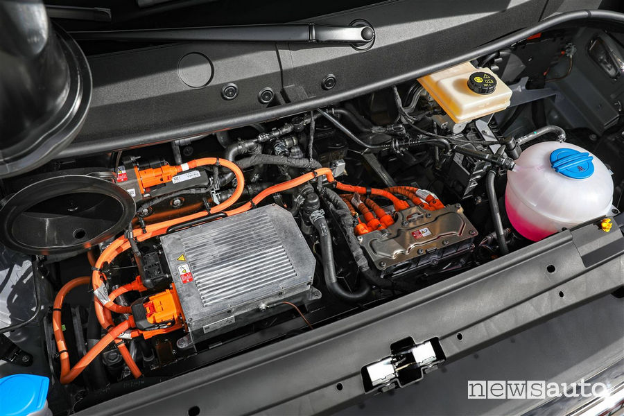 Volkswagen_e-Crafter, vano motore elettrico
