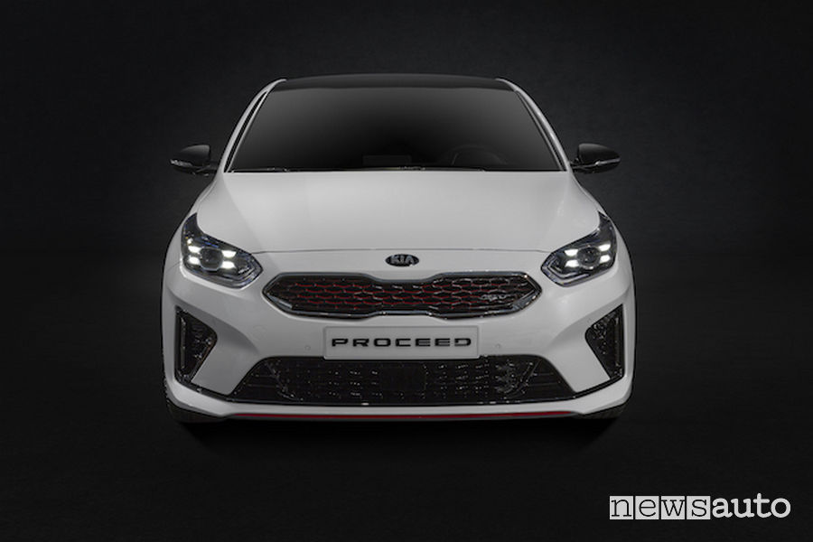 Kia Proceed 2019, frontale