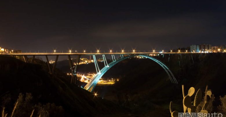 ponte di catanzaro illuminazione