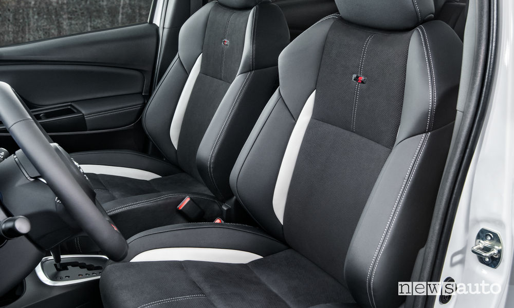 Toyota Yaris GR Sport, interni