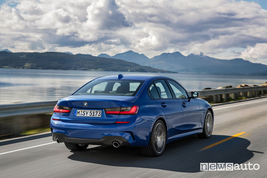 BMW_Serie 3 Berlina 2019 M Sport, vista posteriore