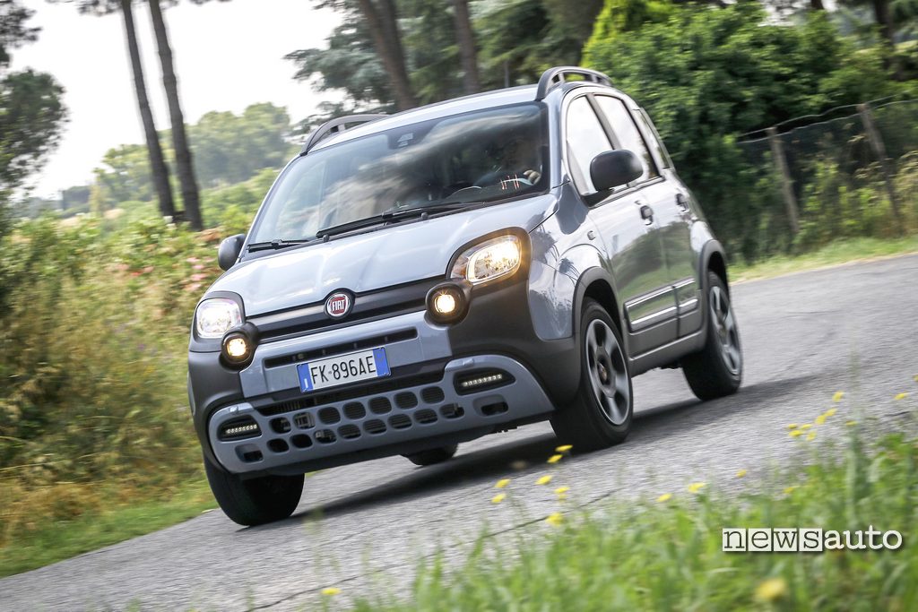 Fiat Panda City Cross come va Fiat Panda City Cross come va