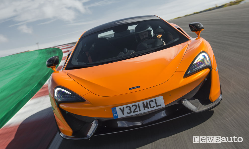 McLaren 570S Coupe