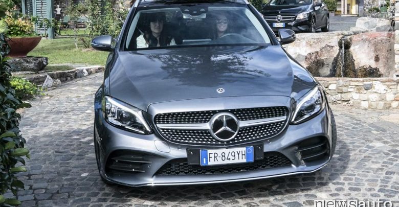 Mercedes Classe C 2018 wagon vista frontale