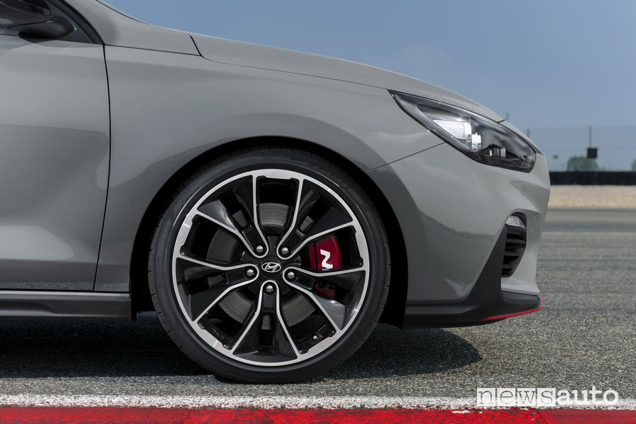 Hyundai_i30 Fstback N 2019, cerchi in lega