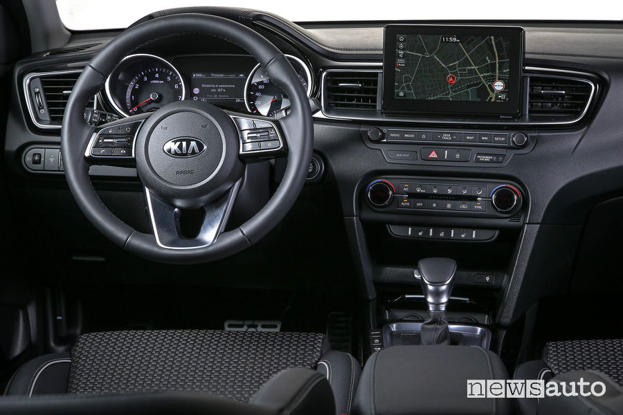 Kia_ceed 2019, abitacolo