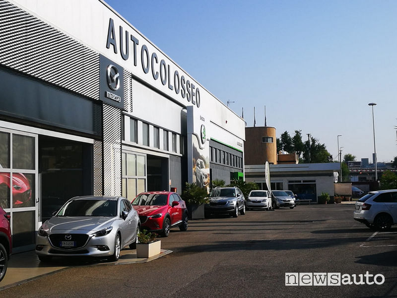 Mazda concessionaria Roma Autocolleso Via della Magliana