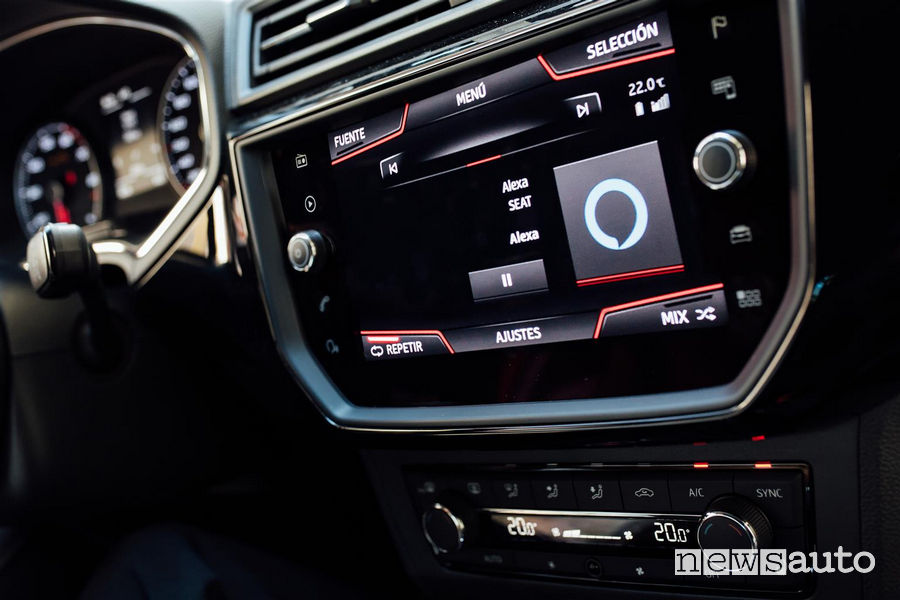 Amazon_Alexa sulla Seat Ibiza FR