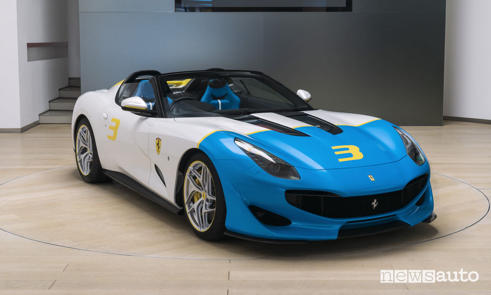 Ferrari SP3JC One Off, vista di profilo
