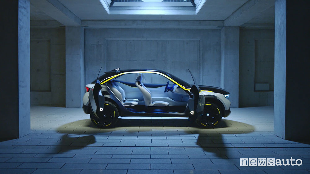 Opel GT X Experimantal, vista laterale abitacolo
