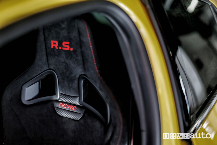 sedili Recaro Renault Megane R.S. Trophy 2019,