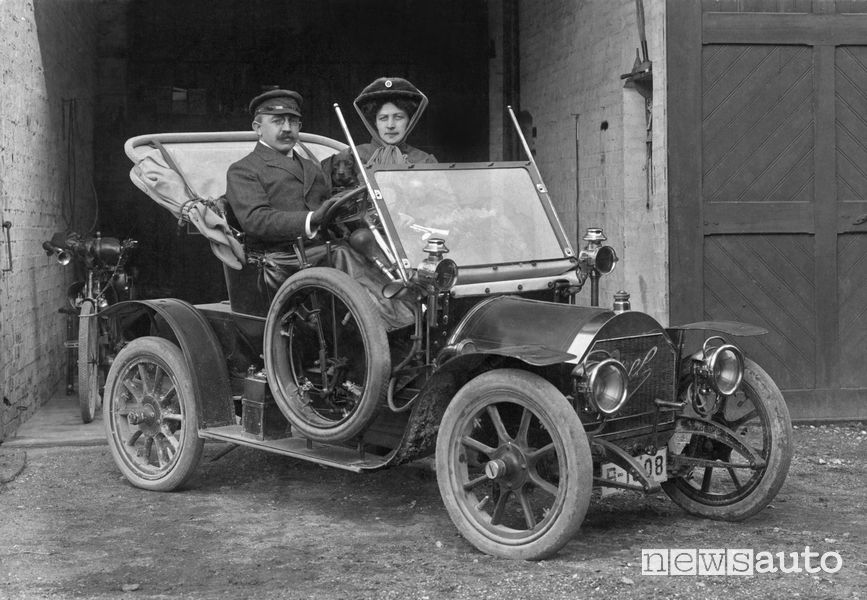 Opel 4/8 PS „Doktorwagen“