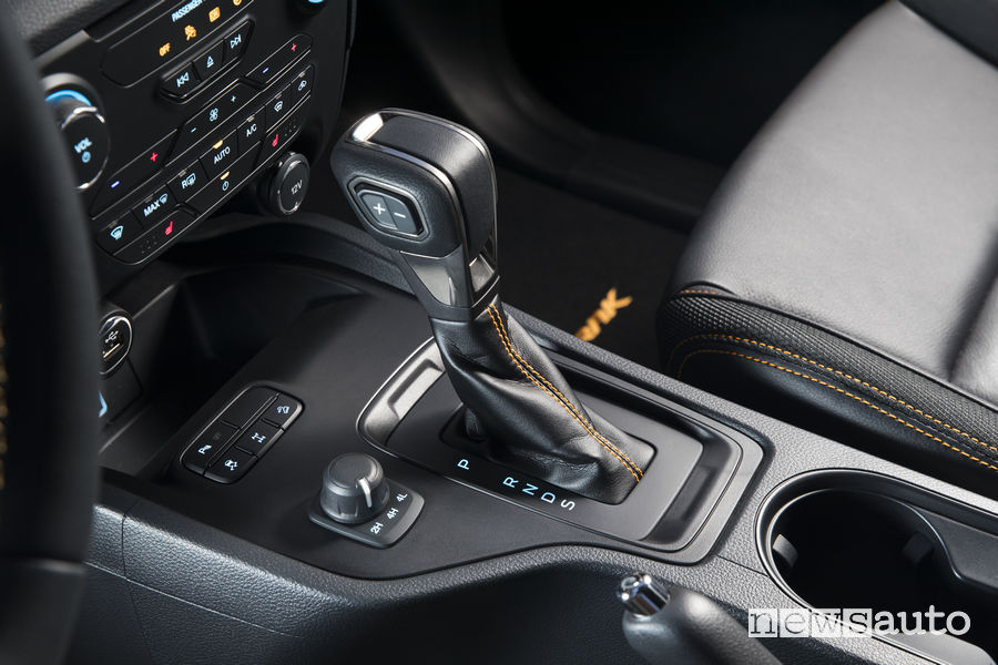 Ford Ranger Wildtrak 2019, leva cambio automatico