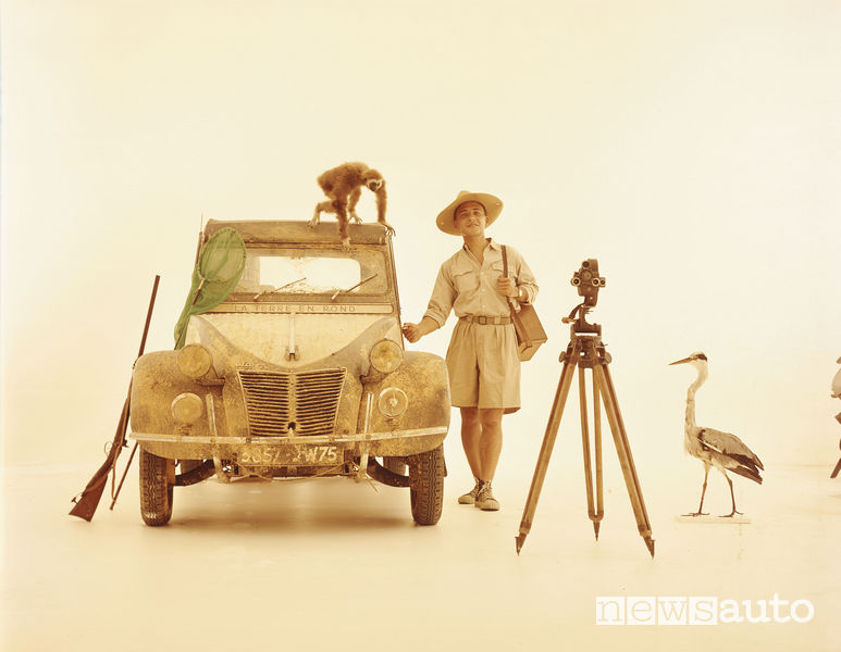 Jacques Seguela, Citroen 2CV viaggi