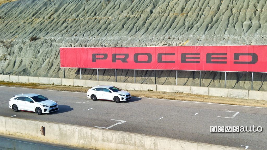 Kia Proceed GT 2019 30 in pista