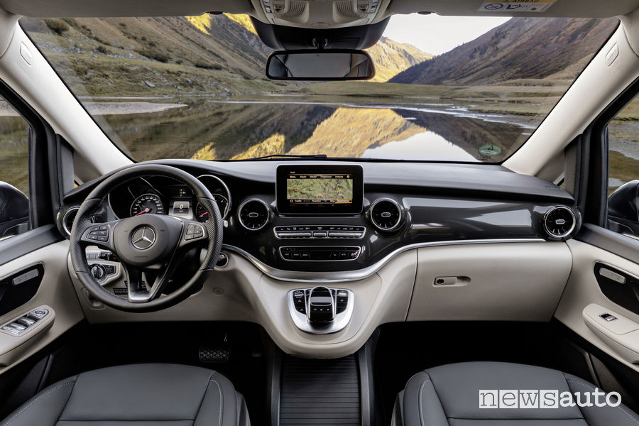 Mercedes-Benz Classe V 2019 Marco Polo, plancia strumenti