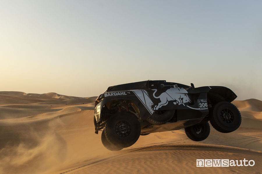 Sebastien Loeb Dakar 2019 Peugeot 3008 DKR