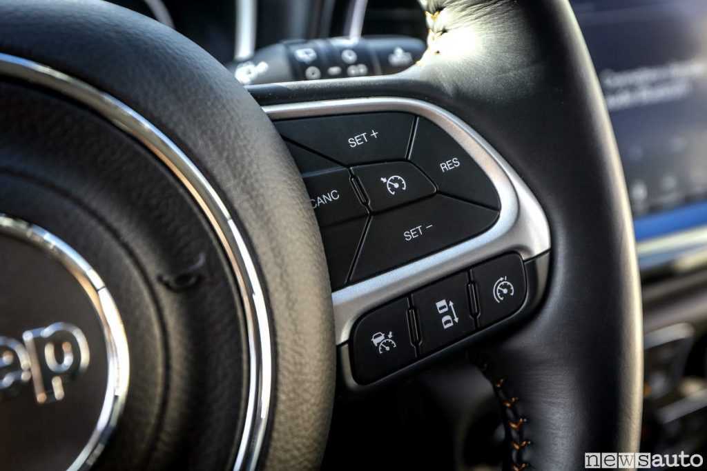 Comandi al volante velocità cruise control Jeep Compass