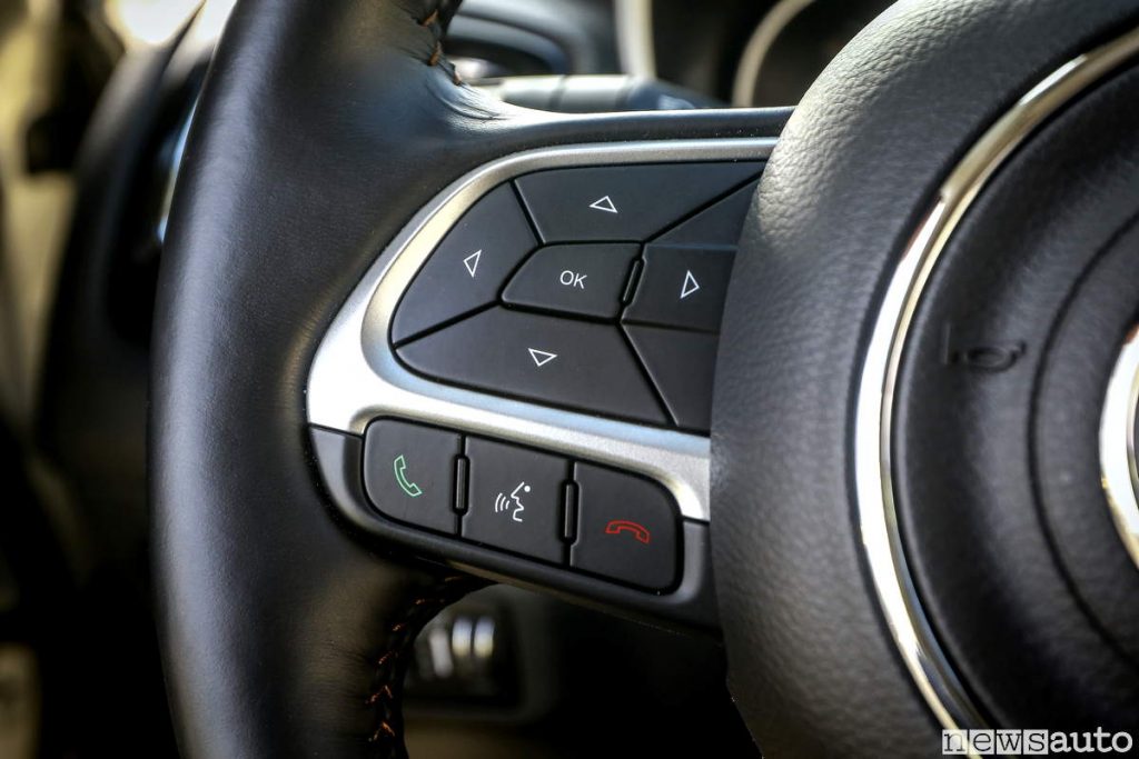Comandi al volante telefono Jeep Compass