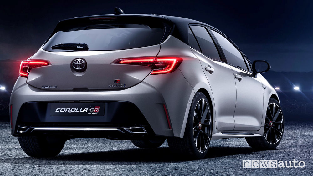 Toyota Corolla GR Sport, vista posteriore
