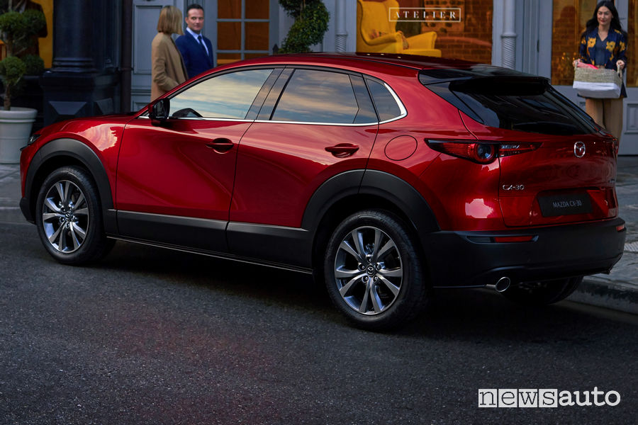 Mazda CX-30, vista posteriore