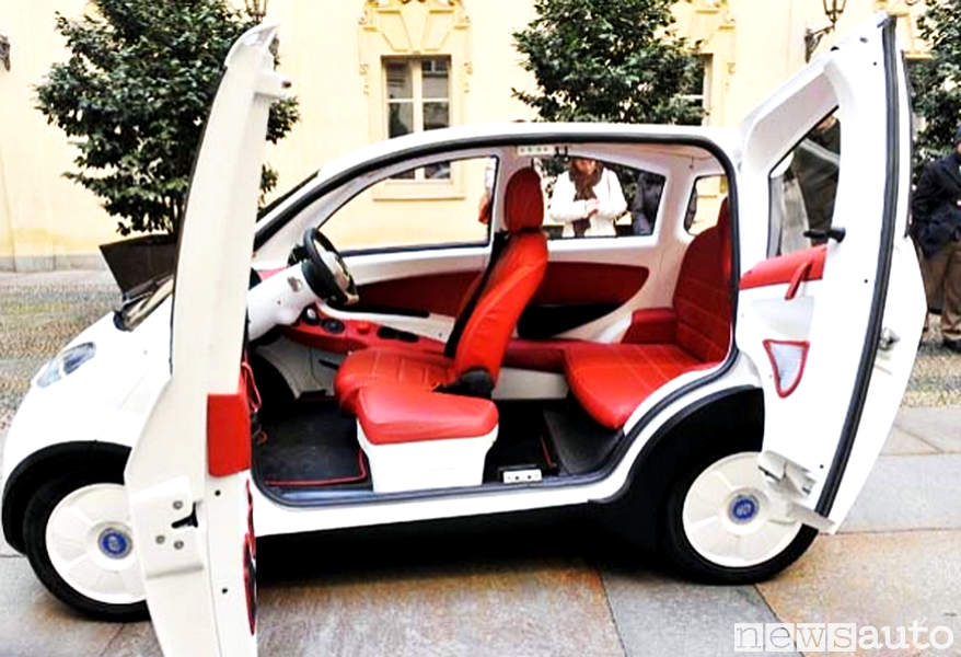 Auto elettrica low cost solaris