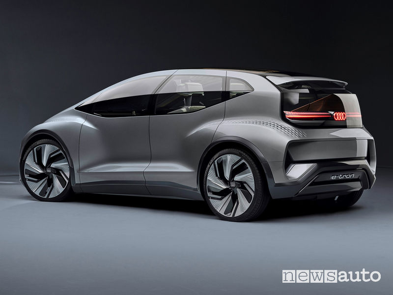 Audi AI:ME vista posteriore