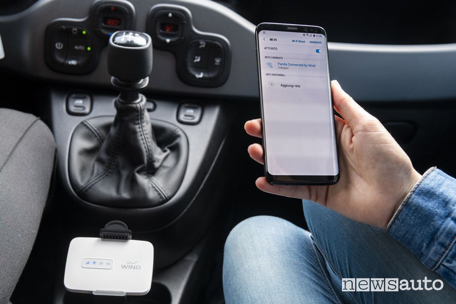 Fiat Connected by Wind router wi-fi