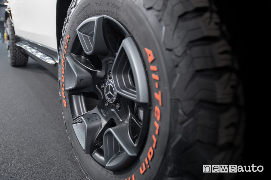 Mercedes-Benz Concept GLB pneumatici BFGoodrich All Terrain