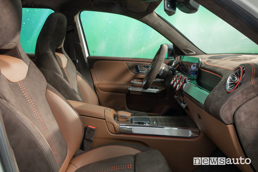 Mercedes-Benz Concept GLB abitacolo