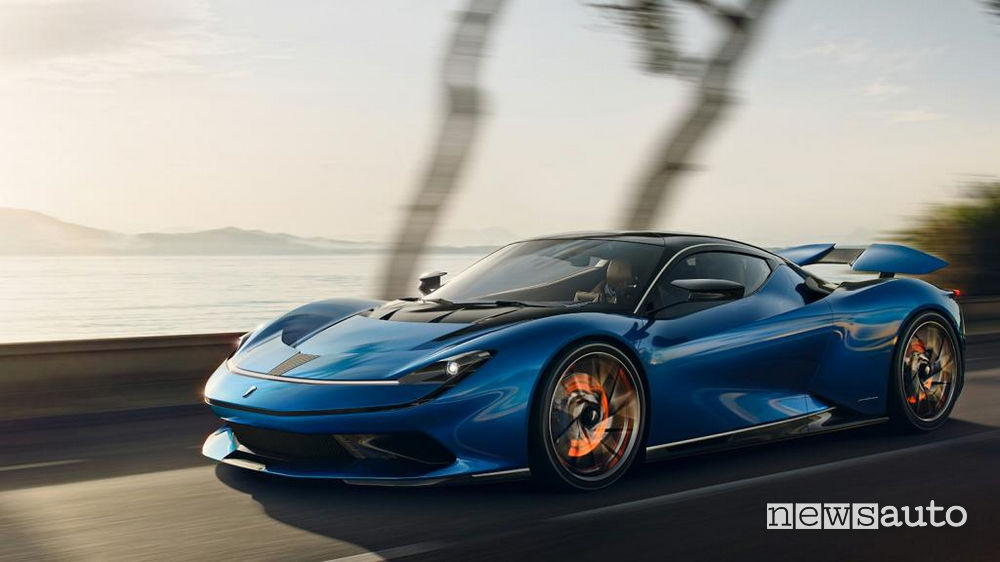 Pininfarina Battista 120 kW 1.900 cavalli autonomia 450 km e zero emissioni.