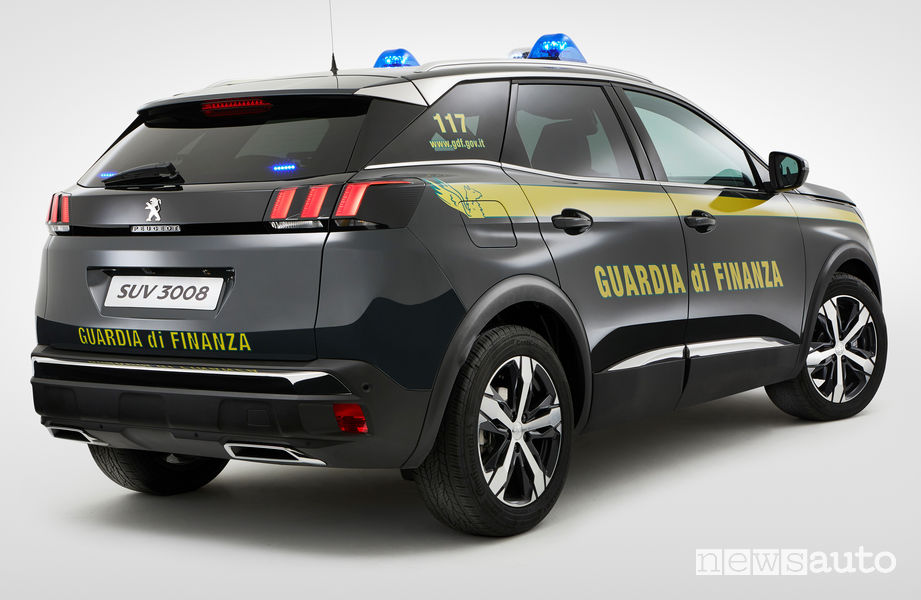 Peugeot 3008 Guardia di Finanza vista posteriore