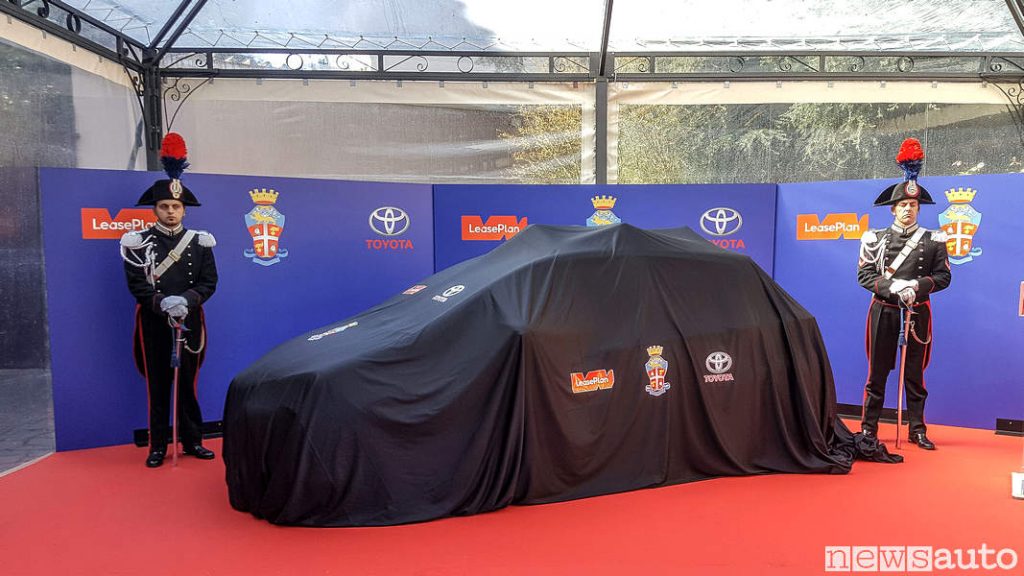 Velo su Toyota_Yaris_carabinieri (2)