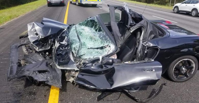 incidente toyota mr2 6