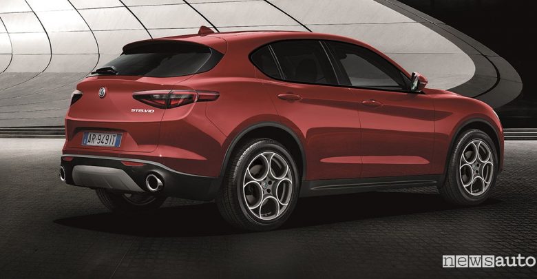 Alfa Romeo Stelvio Sport-Tech