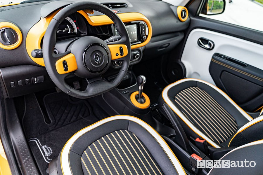 Nuova Renault Twingo 2019 abitacolo
