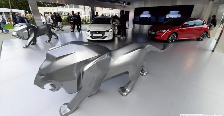 Leone Peugeot stand Roma Internazionali BNL d'Italia