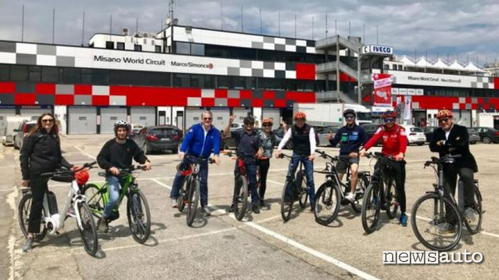 misano-circuit-tour-ebike visite guidate in autodromo di Misano con la bicicletta.