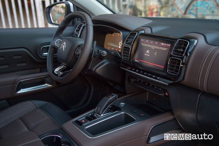 Citroën C5 Aircross PureTech 180 S&S Shine plancia strumenti