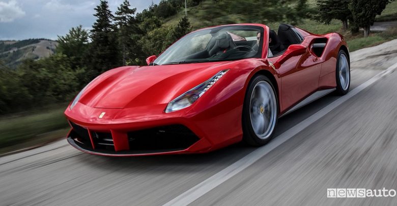 Stop auto benzina, deroga per le supercar e auto sportive?