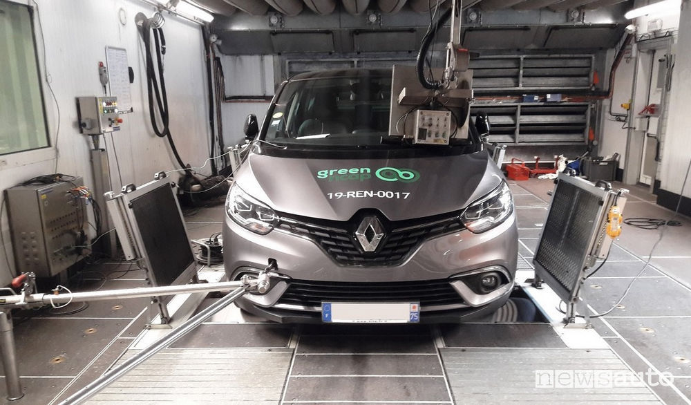 Test Green NCAP Renault Scenic diesel