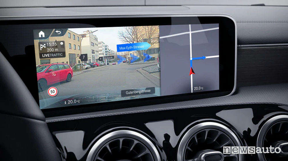 Realtà aumentata MBUX Mercedes Classe B Sport Extra